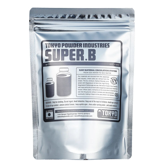 SUPER BLACK